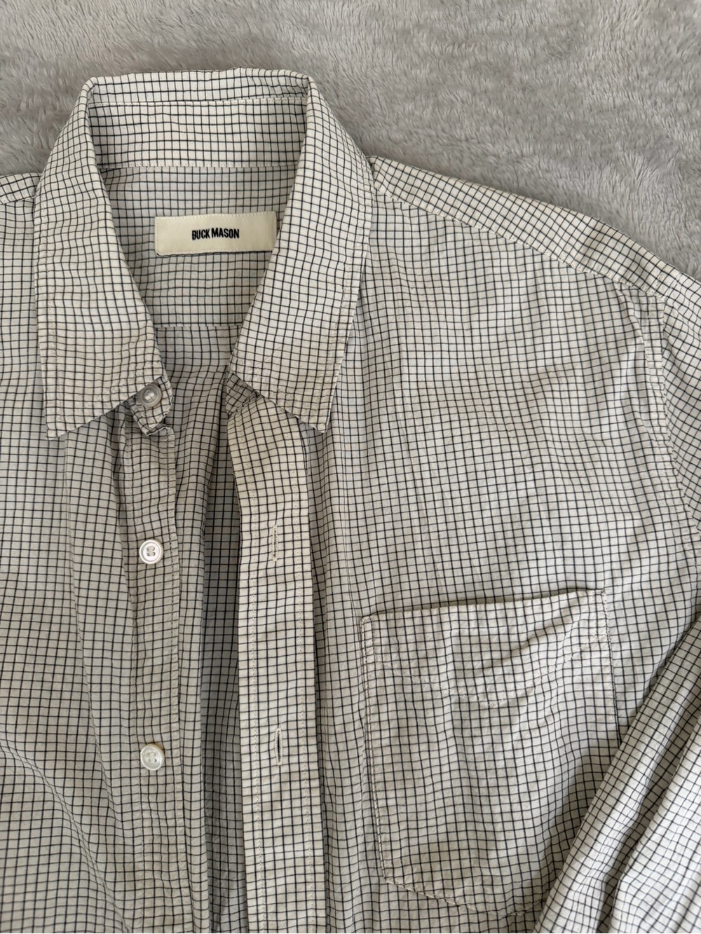 Buck Mason Women’s Gridded Mainstay Cotton Shirt - Picture 3 of 3